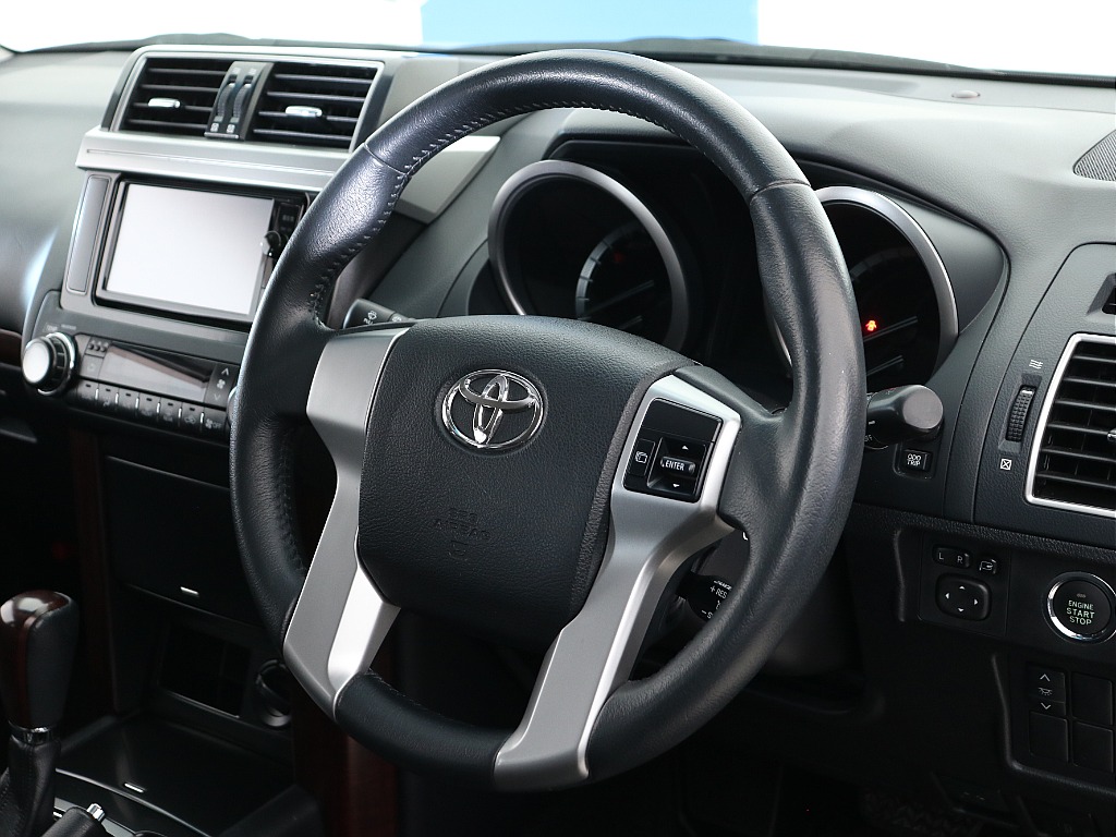 トヨタ ランドクルーザープラド(35枚目)