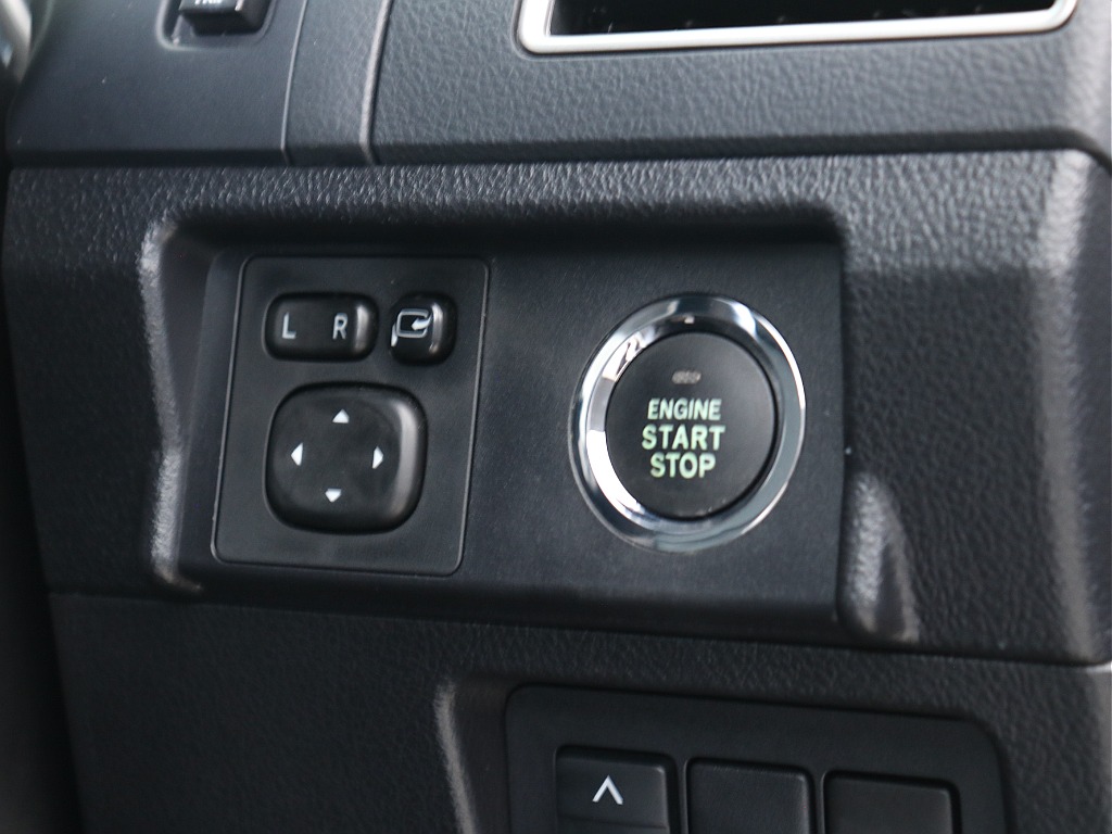 トヨタ ランドクルーザープラド(36枚目)