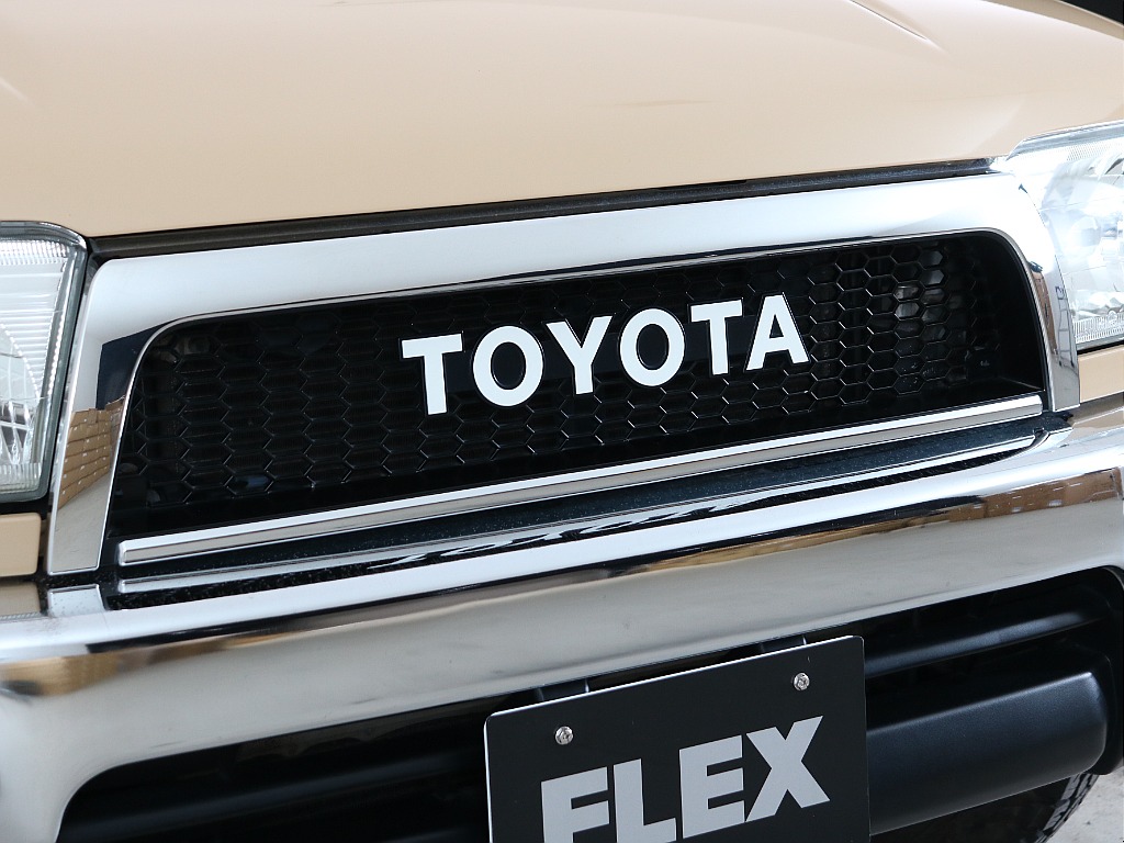 横文字TOYOTAグリル！