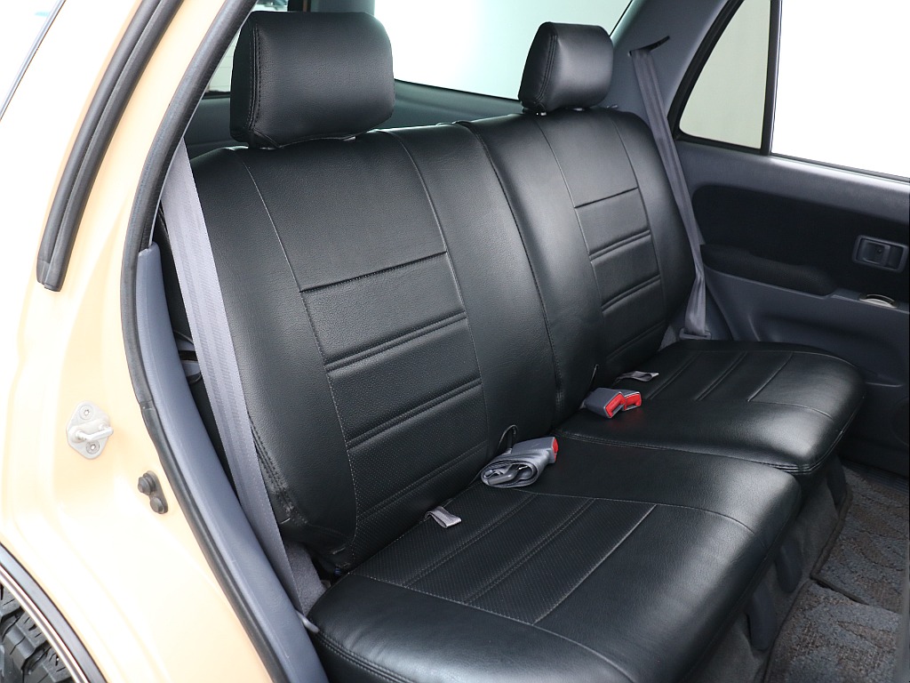 2列目はご覧の通り！跳ね上げることも可能となっております！