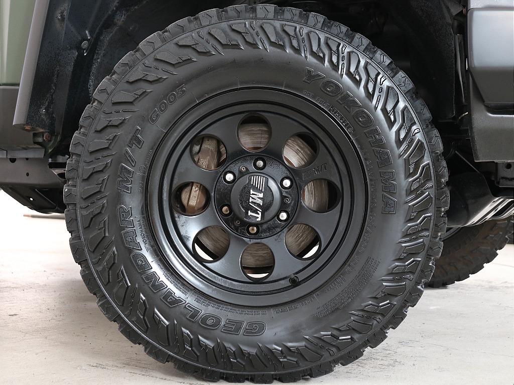 ジオランダーMTタイヤ(265/75R16)にミッキートンプソンAWの組み合わせをインストール！