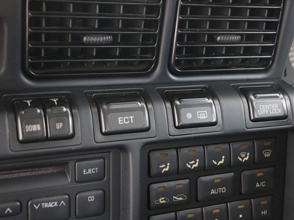 トヨタ ランドクルーザー80(53枚目)