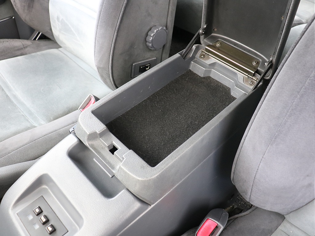 トヨタ ランドクルーザー80(59枚目)