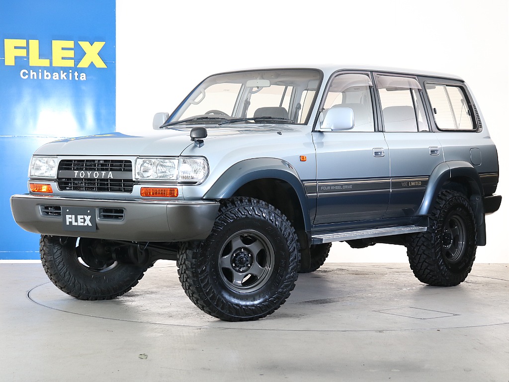 純正シルバーⅡカラーのランクル80、GOODコンディションにて入庫しました！