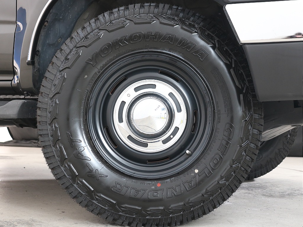 新品ジオランダーX-ATタイヤ（235/85R16）にDEANカリフォルニア16インチAWをインストール！