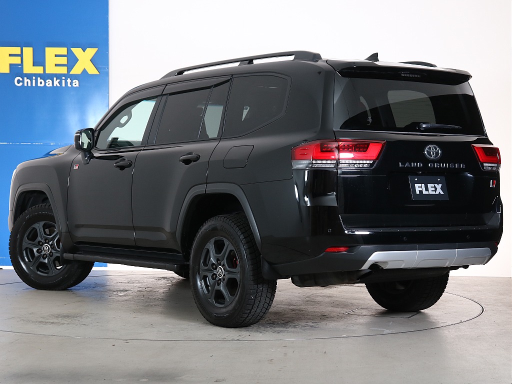 ボディーサイズからは、想像出来ない運転のし易さも定評がございます！