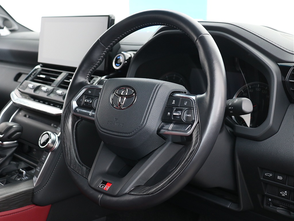 GR専用ステアリング！