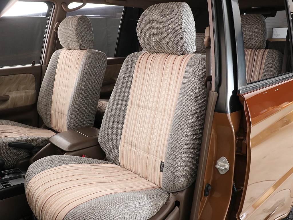 助手席シート！