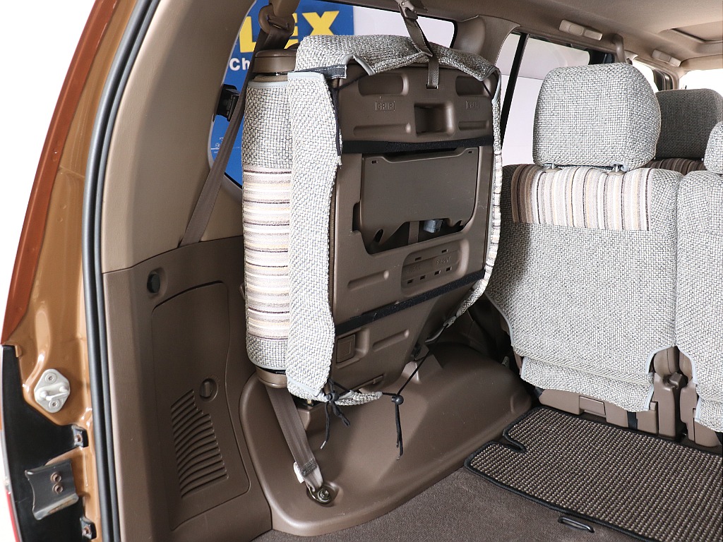 ラゲッジスペース左！