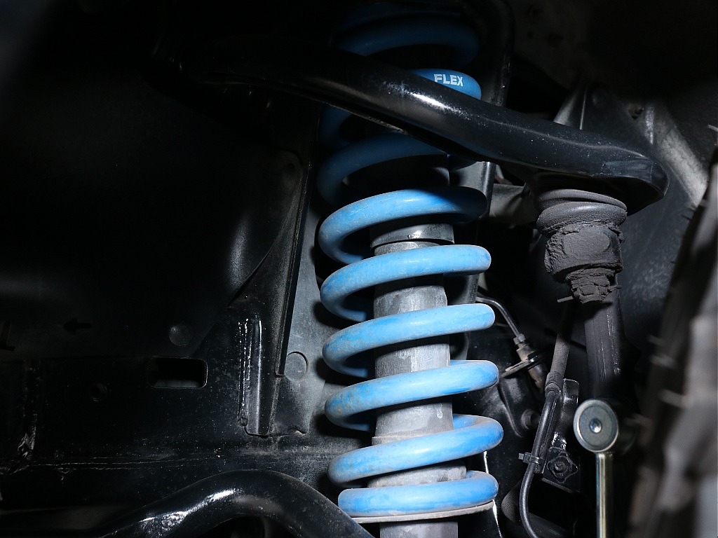 ２インチリフトアップ済み！各部補正もご対応可能です！