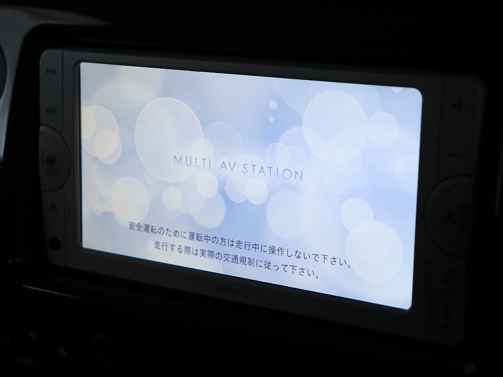 7インチSDナビ装着済み！
