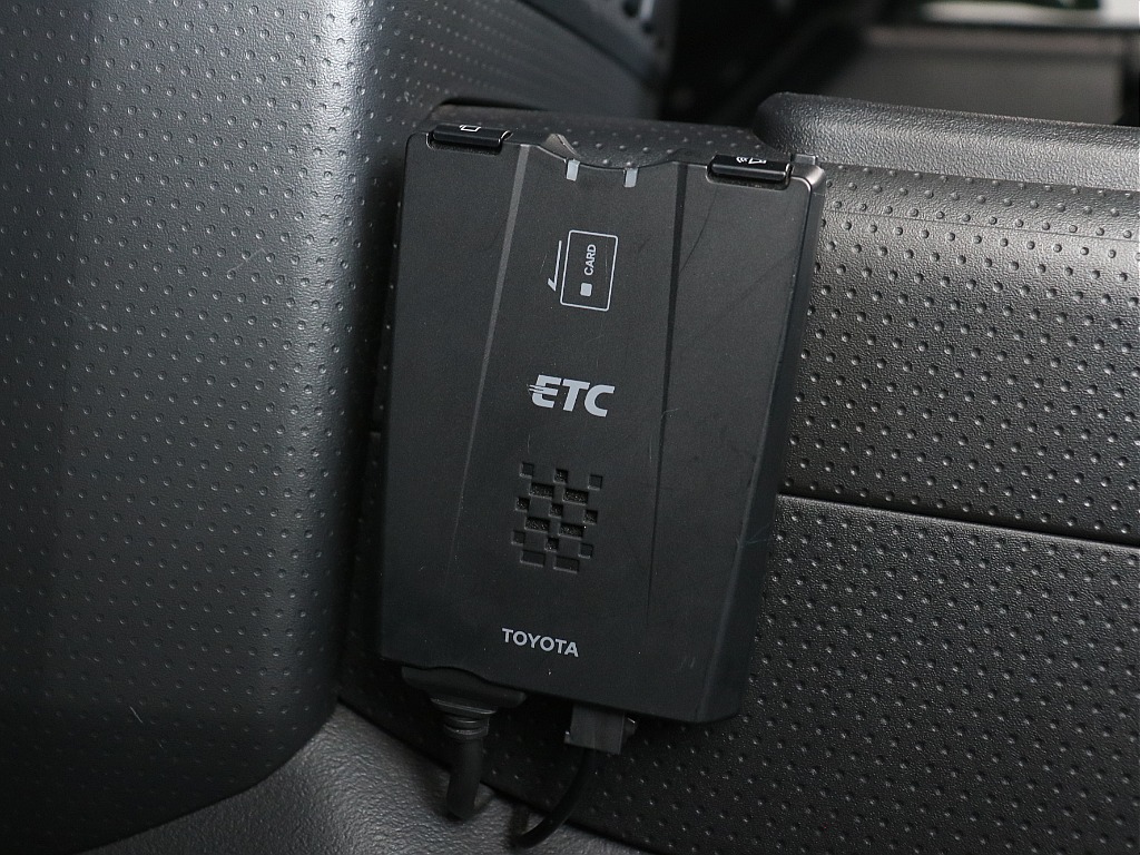 ETC車載器搭載済みで高速走行も楽々です！