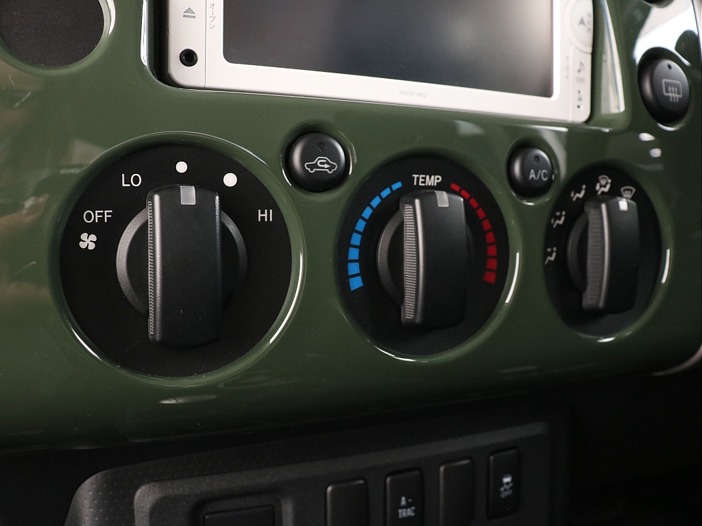 エアコン操作部！