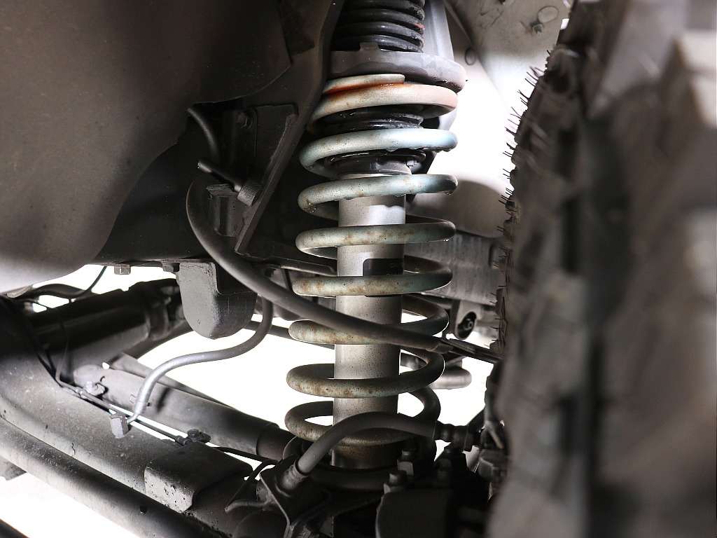 足回りもご覧のクオリティー！リフトアップ済み車両！