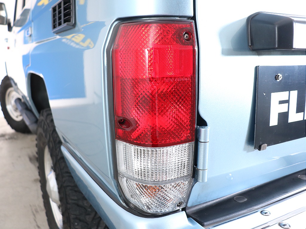 テールランプ！