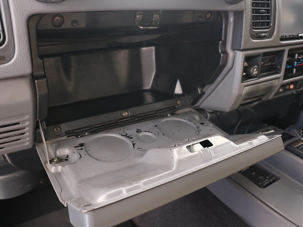 グローブボックス！