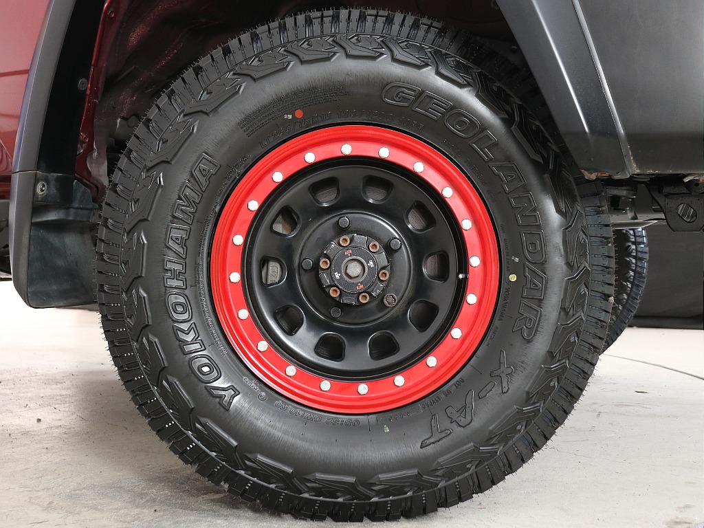 新品ジオランダーX-ATタイヤに社外16インチホイール装着！