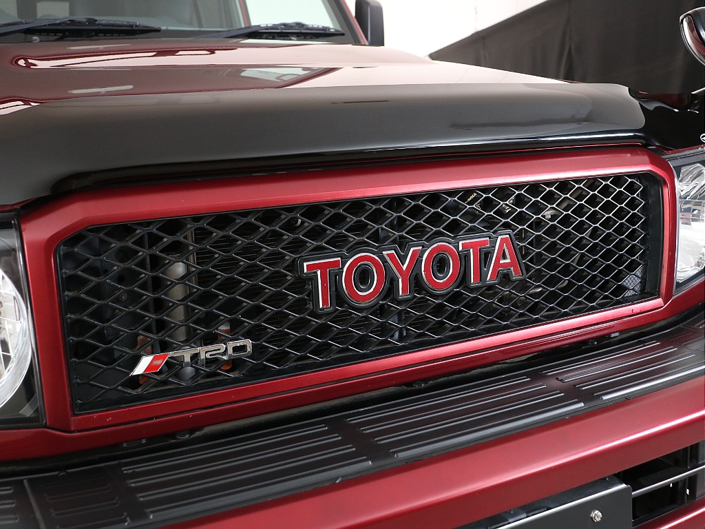 横文字TOYOTAグリル！