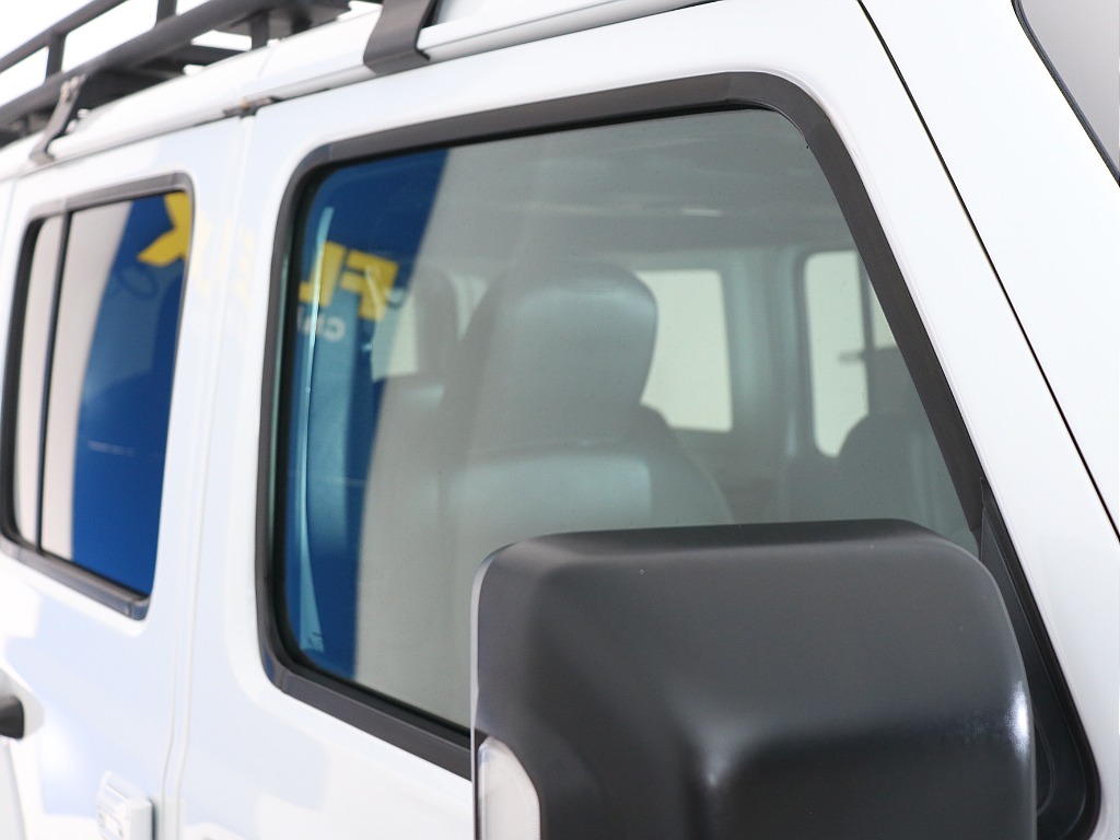 サイドバイザーレス！