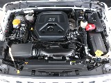 2.0L 直列4気筒ターボエンジン(最高出力272ps/最大トルク400Nm)。低速からのトルクが太く街乗りで快適走行！