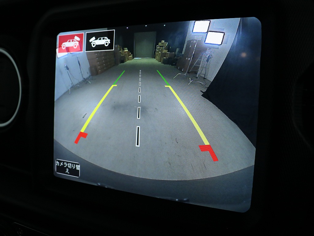 嬉しいバックカメラ機能付き！