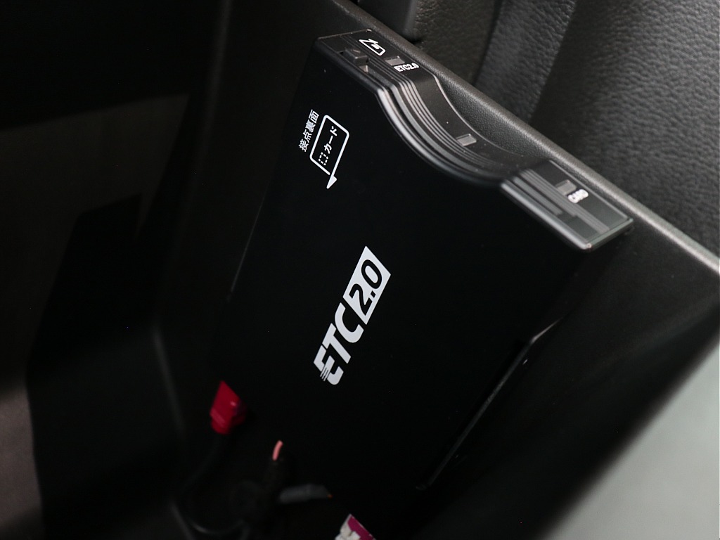 2.0ETC車載器搭載済み！