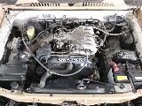 ５VZ（３４００ｃｃ）のガソリンエンジンです！ トルクフルな走りを楽しめます！