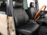 運転席もご覧のクオリティー！綺麗な状態が伺えます！
