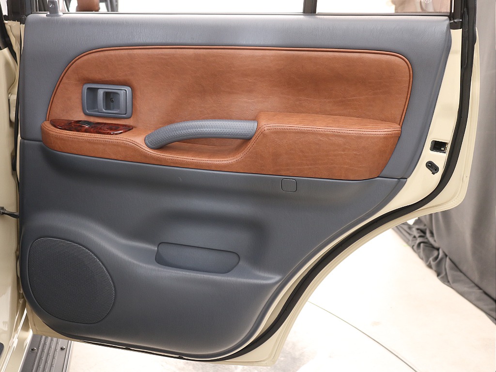 トヨタ ランドクルーザープラド(52枚目)