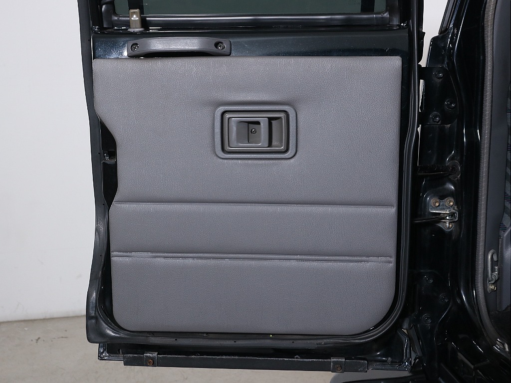 リアゲートドアトリム！