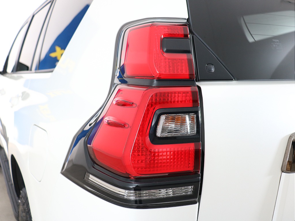 トヨタ ランドクルーザープラド(35枚目)