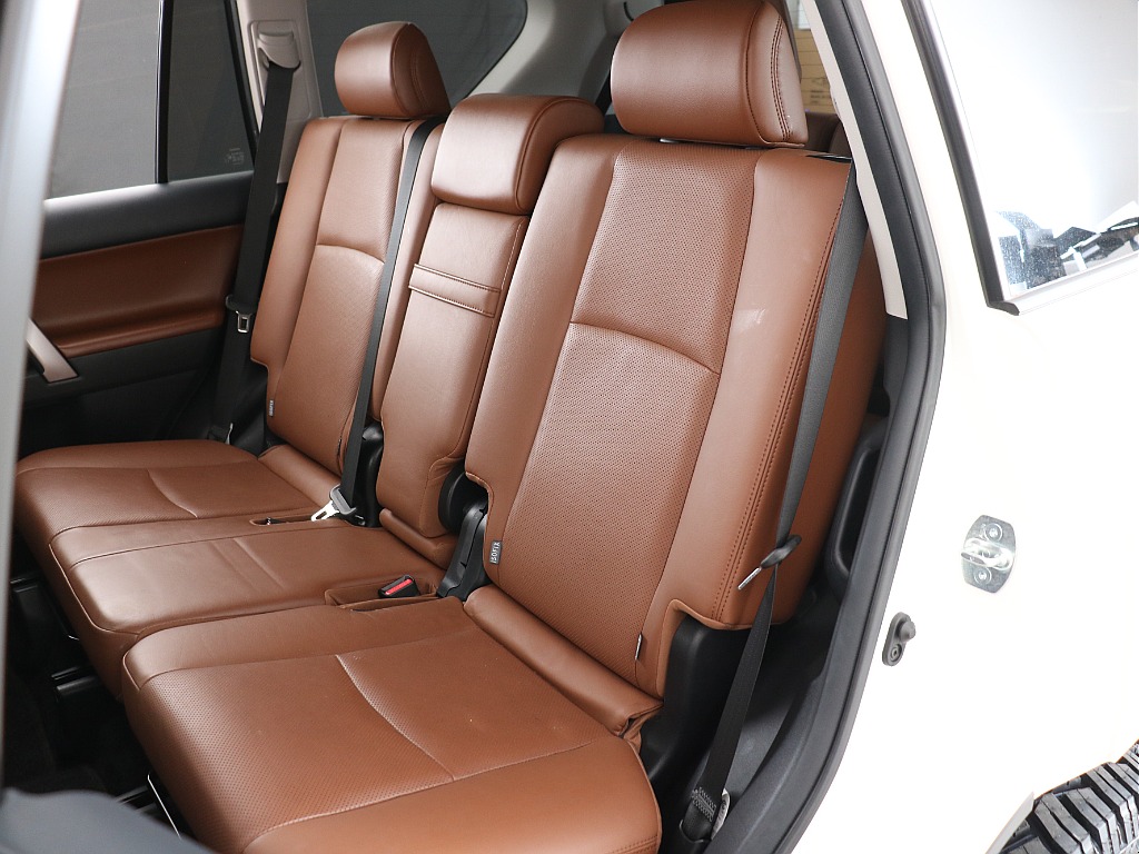 トヨタ ランドクルーザープラド(48枚目)