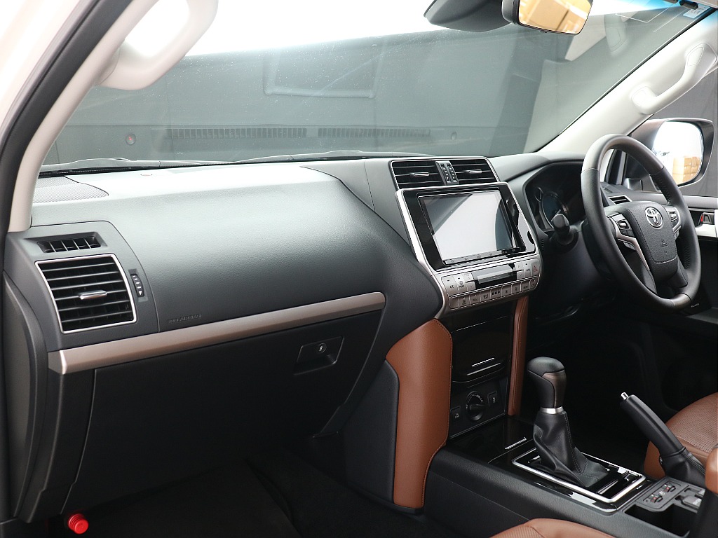 トヨタ ランドクルーザープラド(55枚目)