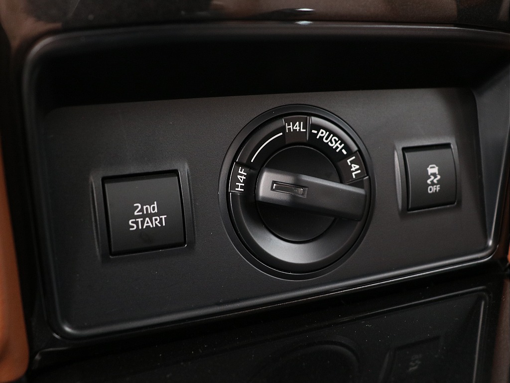 トヨタ ランドクルーザープラド(58枚目)