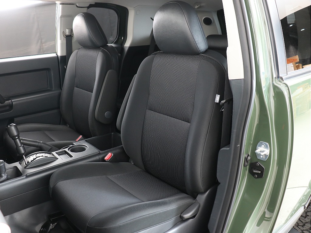 助手席シート！