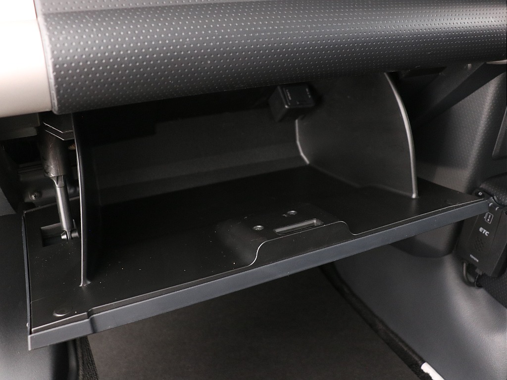 グローブボックス！