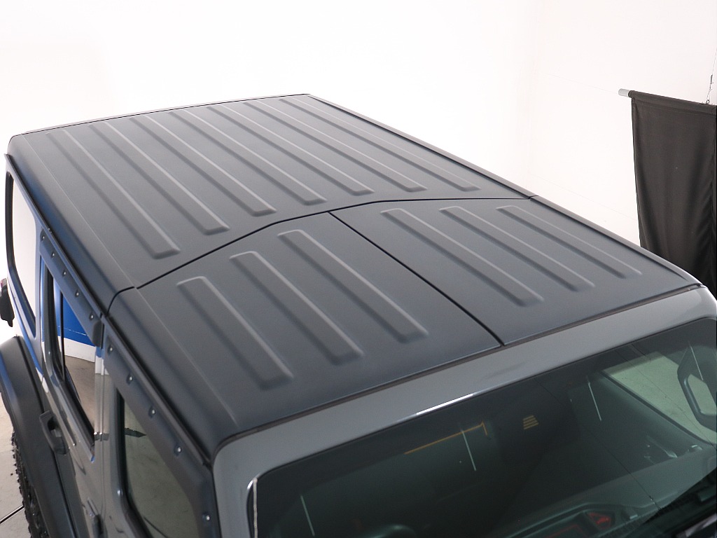 １列目のルーフのみ開放することも可能です！