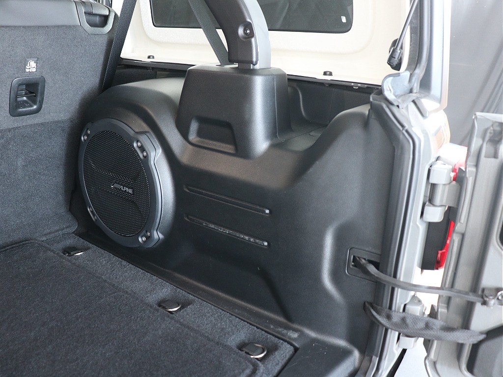 ラゲッジスペース右！