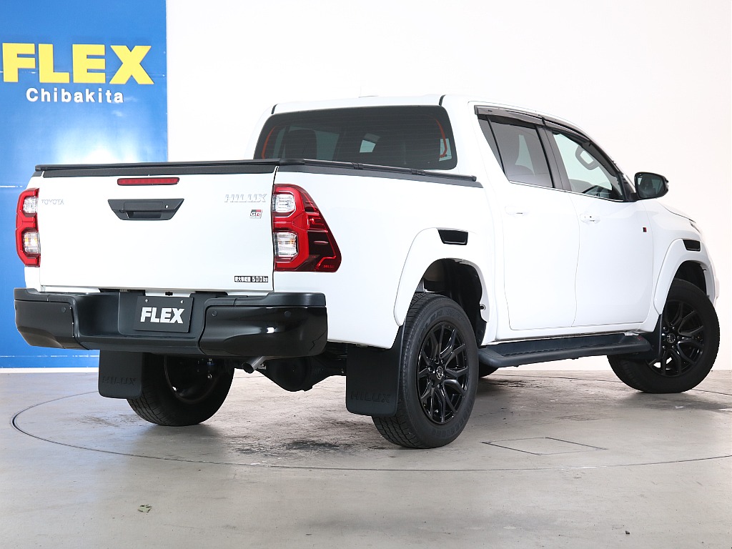 GR-S専用オーバーフェンダーなどの装備多数！