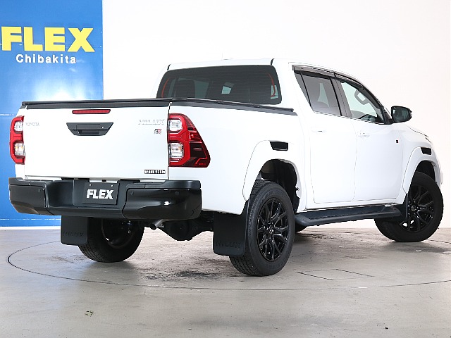 GR-S専用オーバーフェンダーなどの装備多数！