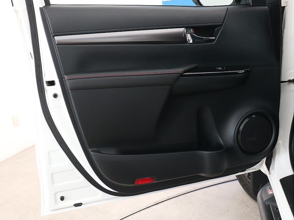 助手席ドアトリム！