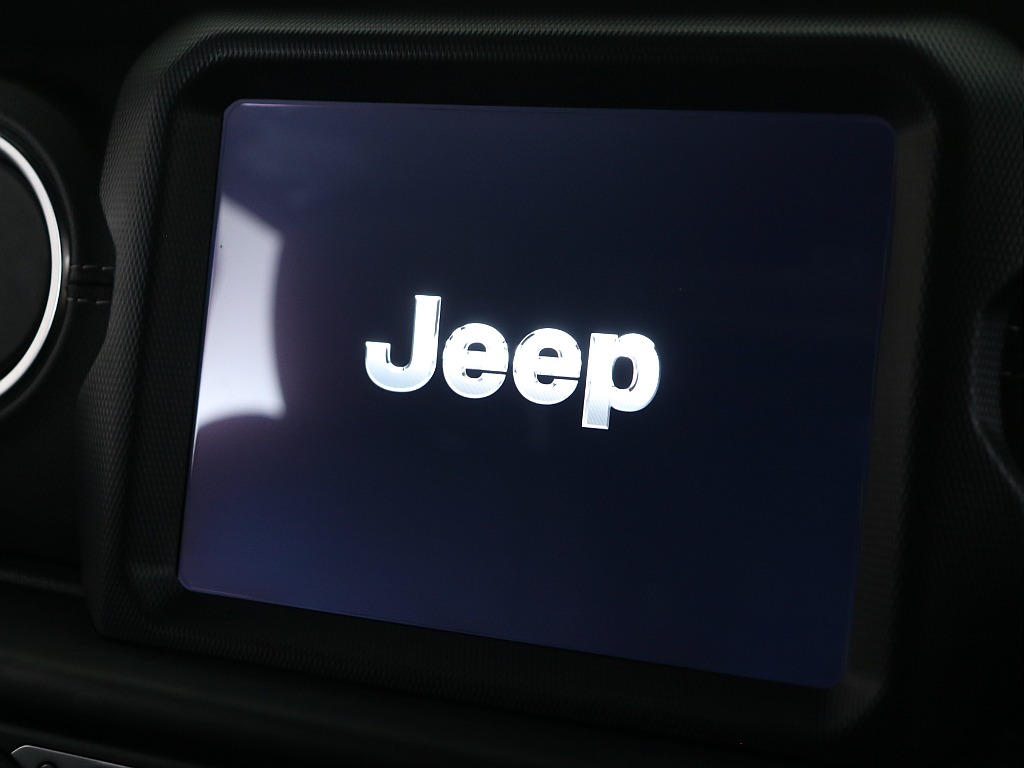 サハラ専用ディスプレイオーディオ！