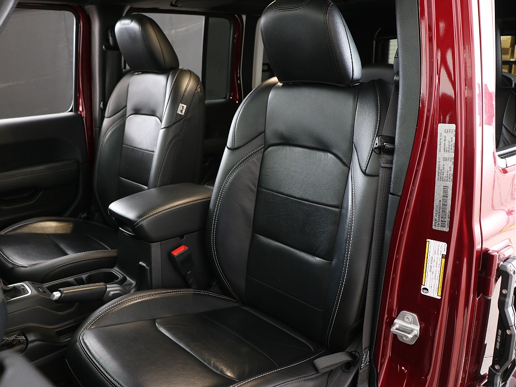 助手席シート！