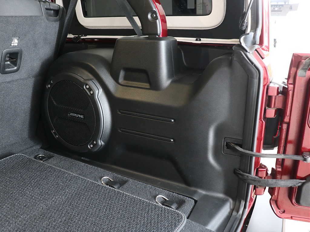 ラゲッジスペース右！