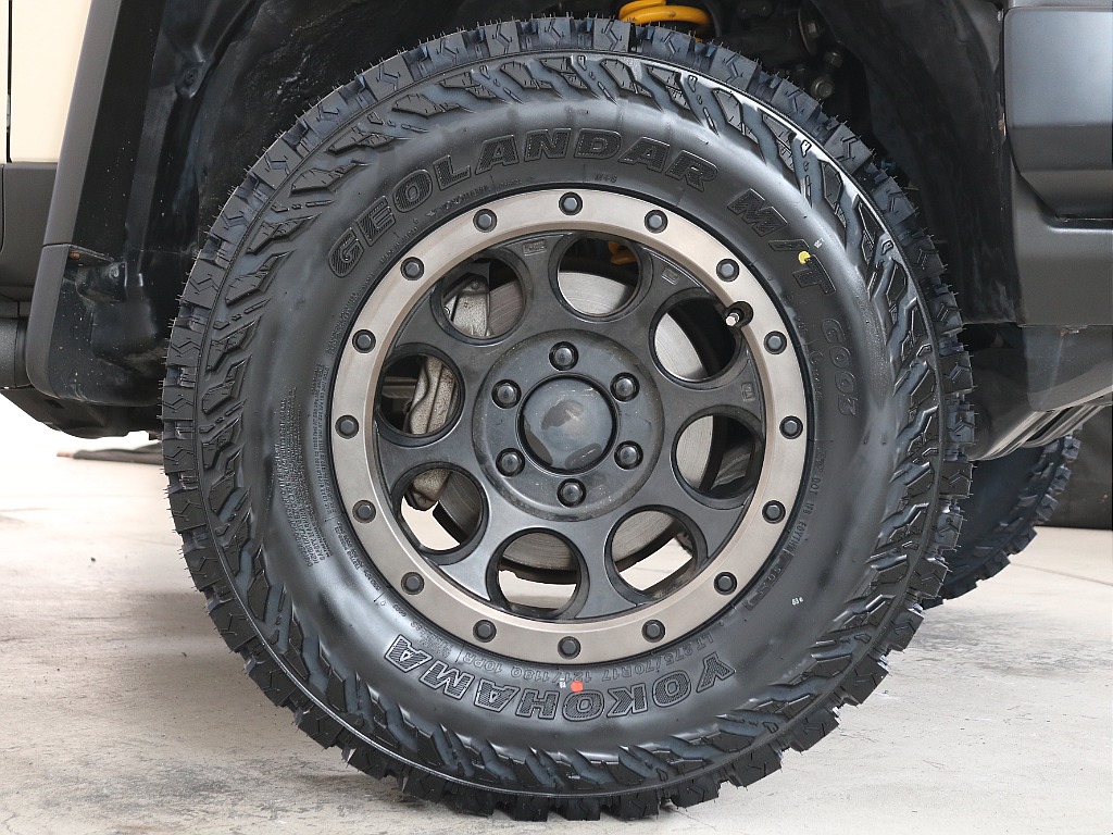 新品ジオランダーMTタイヤに社外17インチAWをインストール！