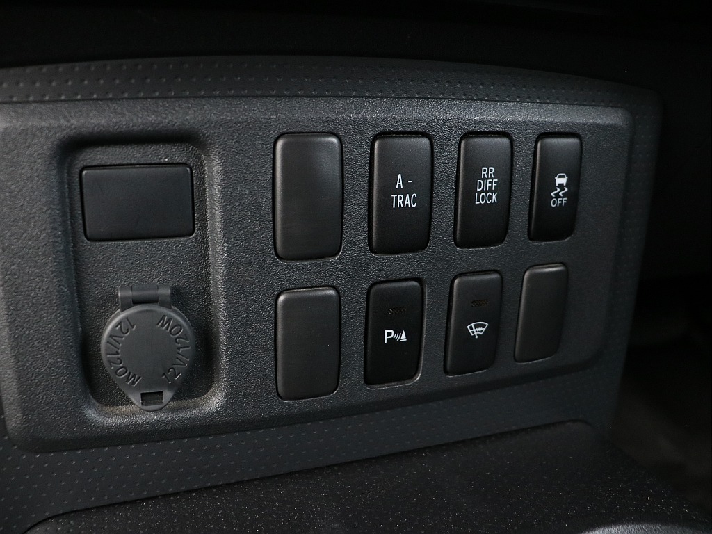 ATRACとリアデフロック付き！後付けできないオプションもたくさんついております！