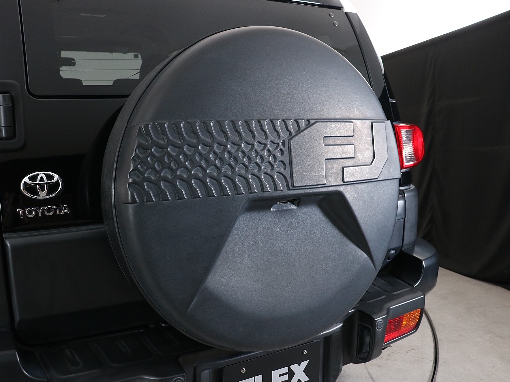 背面タイヤカバー！