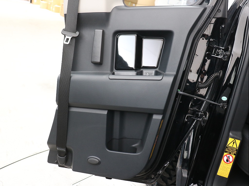 運転席ドアトリム！