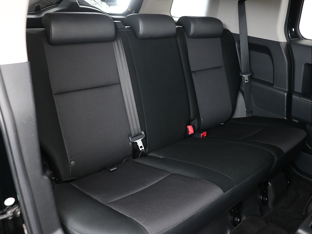 2列目シート！狭いと思われがちですが、意外に乗ってみると狭く感じません♪