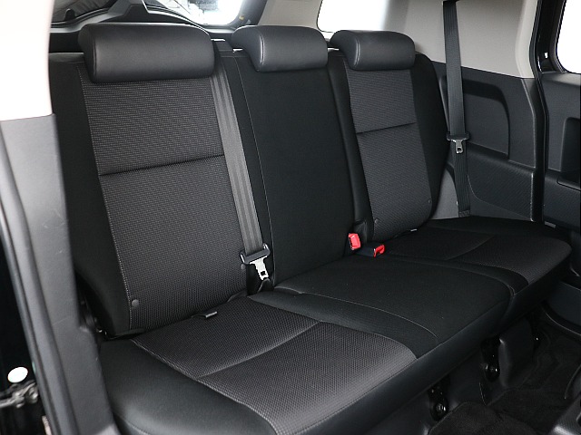 2列目シート！狭いと思われがちですが、意外に乗ってみると狭く感じません♪